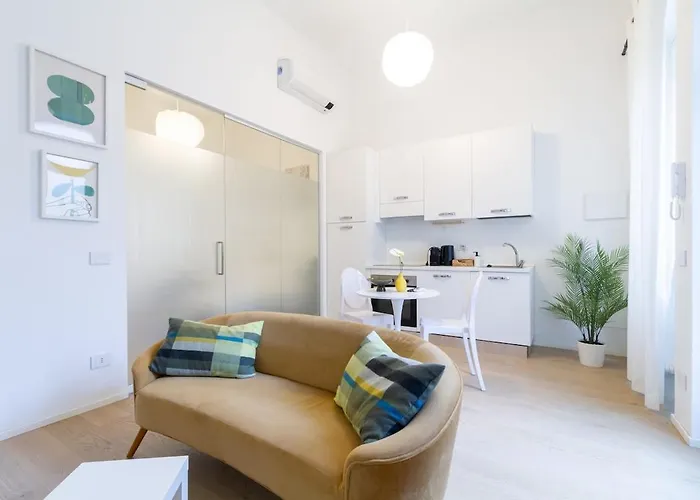 Lejlighed Shopping District *